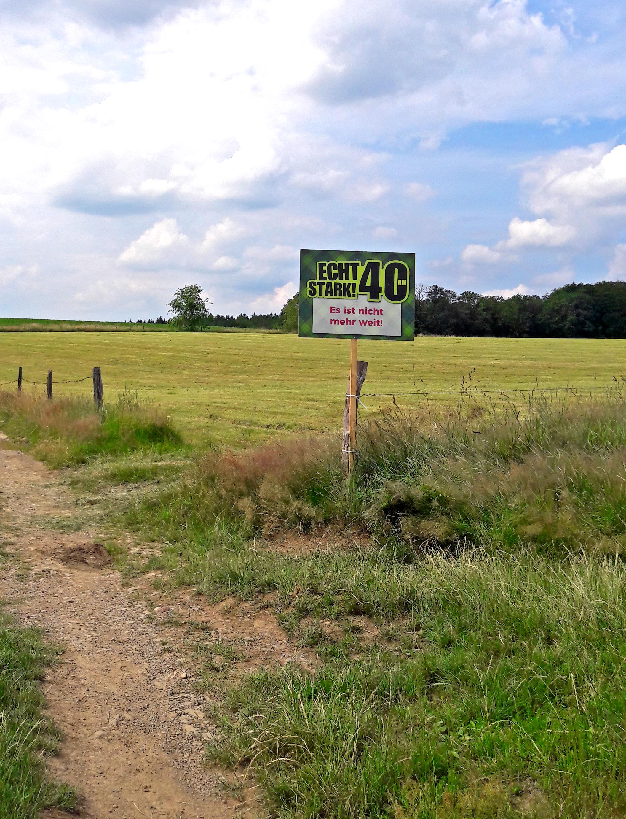 Kilometer 40 Schild